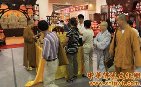 第八届厦门国际佛事用品展览会隆重开幕